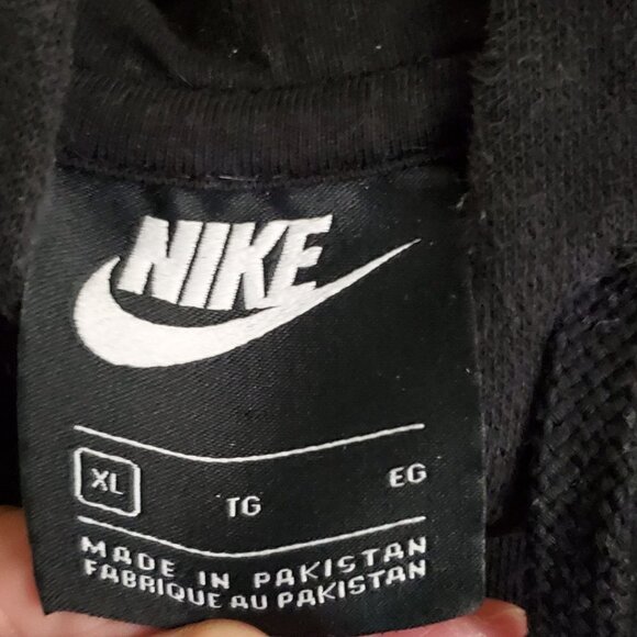 Nike Just Do It SpellOut Black Hoodie Handmade Crop Size XL - Picture 4 of 8